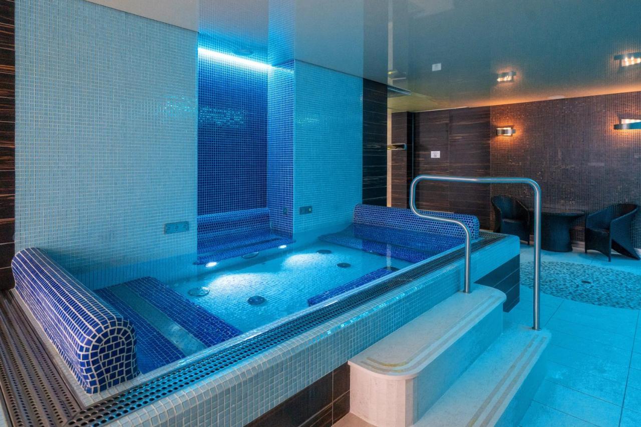 查埃恩格罗恩酒店及Spa 日基 外观 照片